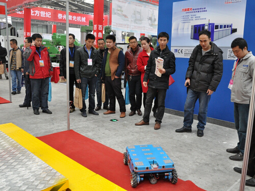 航發(fā)參加2015中國西部國際裝備制造業(yè)博覽會(huì)-展會(huì)現(xiàn)場-3.jpg